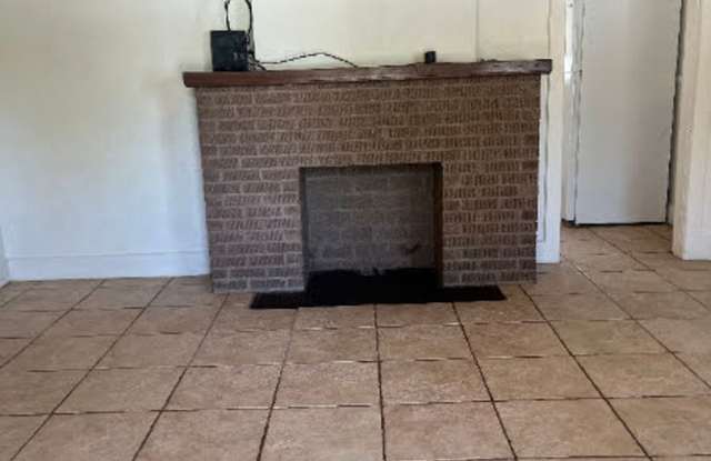 Animal Friendly 2 bed 2 bath photos photos