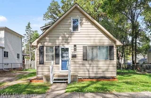 317 E MADGE Avenue Gallery 3