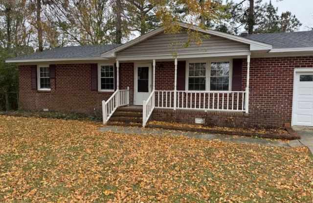 5 DERRICK CIR - 5 Derrick Circle, Havelock, NC 28532