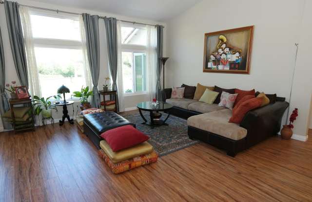 1621 Ramona Drive Gallery 2