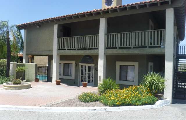 8263 N Oracle Road #236 Gallery 2