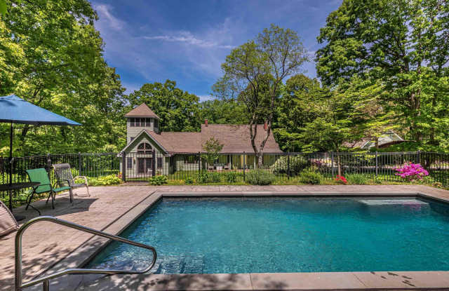 74 Hilltop Road photos photos