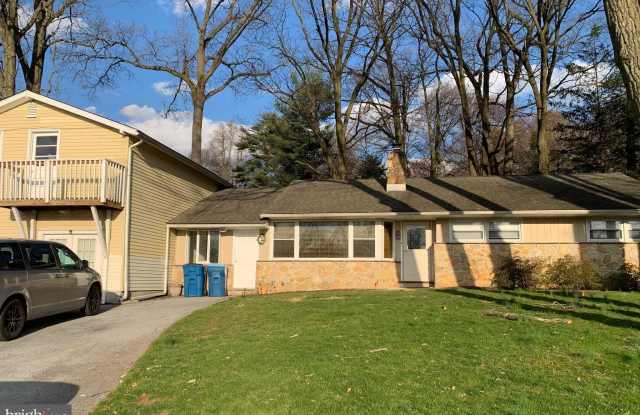 1337 POTTSTOWN Pike photos photos