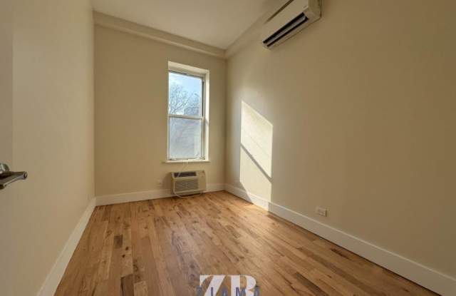 735 Rogers Avenue Gallery 3