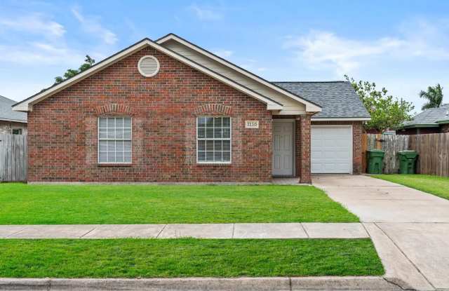 Charming 4 Bedroom Home in a Nice, Family-Friendly Brownsville Neighborhood photos photos
