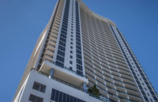 1600 NE 1st Ave Apt 1614 - 1600 NE 1st Ave, Miami, FL 33132
