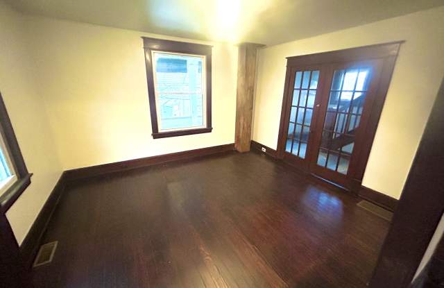 724 Russell Avenue - 724 Russell Avenue, Johnstown, PA 15902 724 Russell Avenue - 724 Russell Avenue, Johnstown, PA 15902