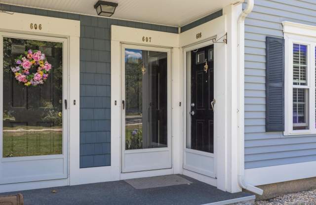 608 Springbrook Circle Gallery 3