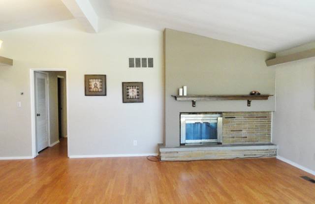 Completely Renovated Highly Sought Ranch Style Home for Rent - 3 Beds/1.5 Baths! Gallery 3