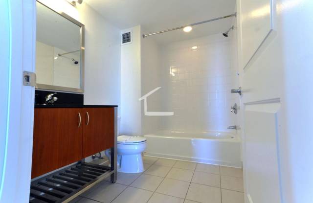 Amazing 1 Bed 1 Bath available 9/8/2025 photos photos