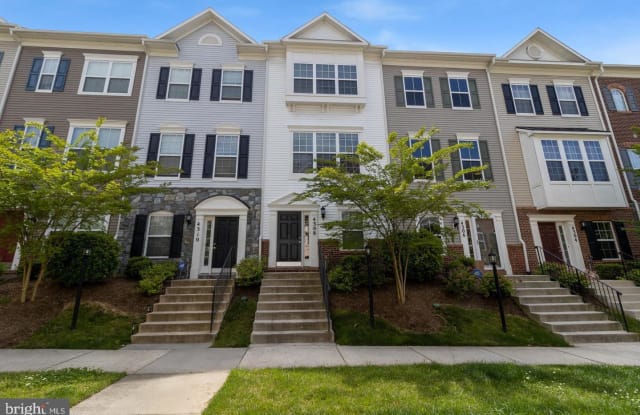 4308 POTOMAC HIGHLANDS CIR - 4308 Potomac Highlands Circle, Triangle, VA 22172