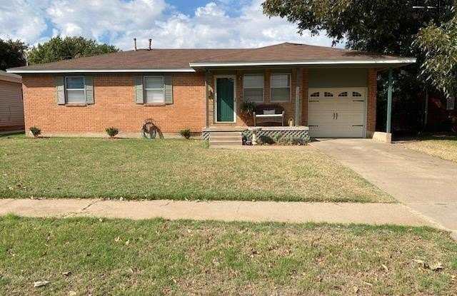 4660 BRIARWOOD DRIVE photos photos