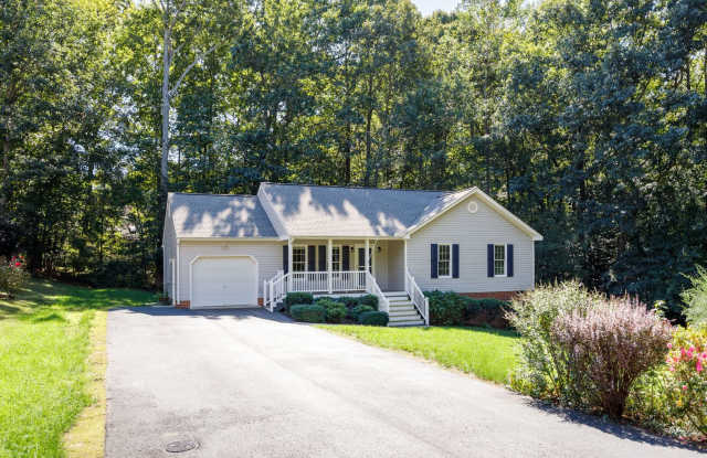 3 Bedroom/2 Bath Rancher in the North Chesterfield Gallery 3