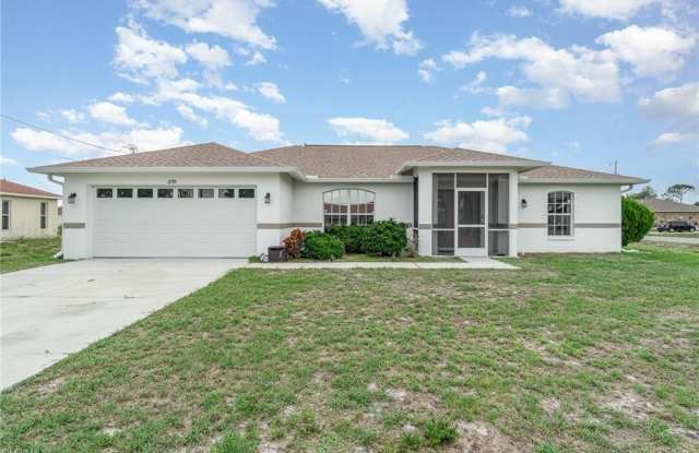 879 Rue Labeau photos photos