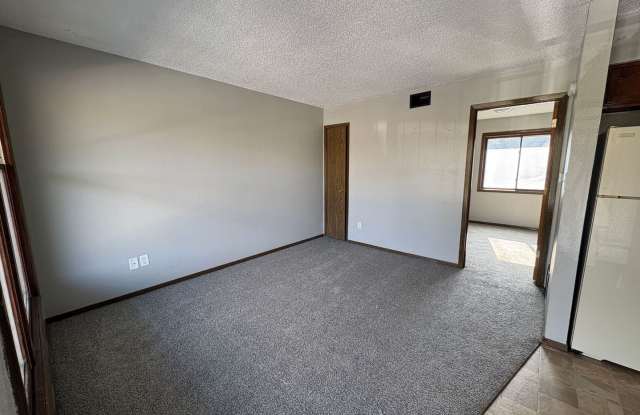 130 Sherwood Ct photos photos