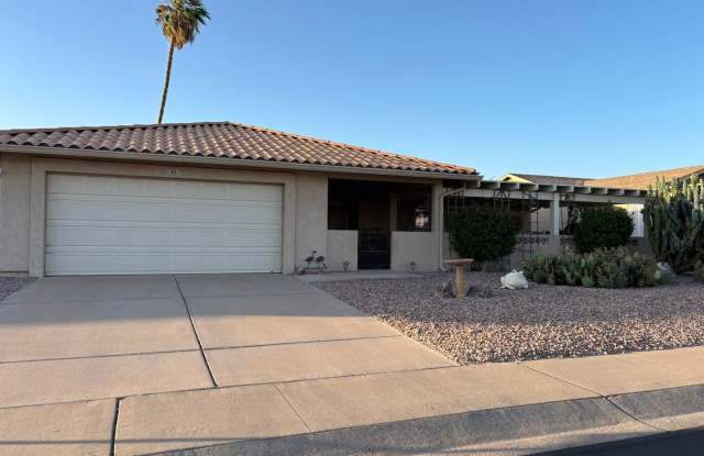 Lovely Home in 45+ Active Adult Community of Leisure World. Available June 2025 ongoing! Ask about our reduced summer rates. photos photos