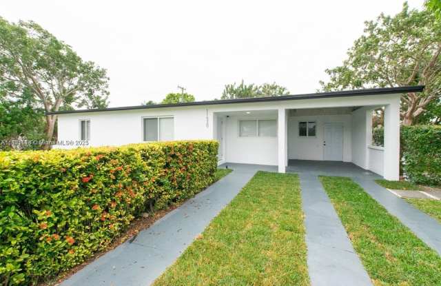 11520 SW 142nd Ter photos photos