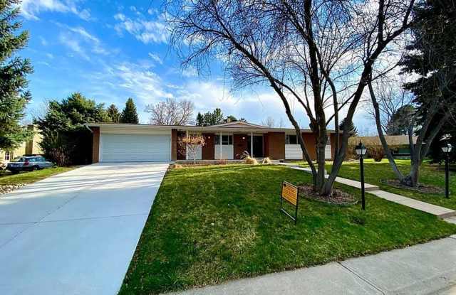 Charming 3BR House in Littleton photos photos