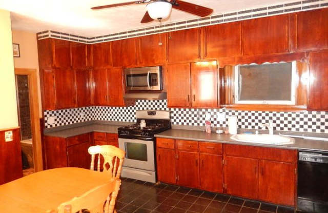 96 Broadway - 96 Broadway, Somerville, MA 02145