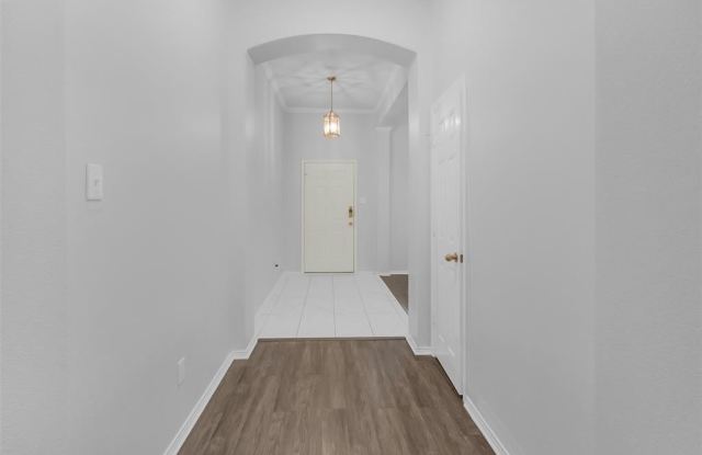 10428 Bradshaw Drive Gallery 3