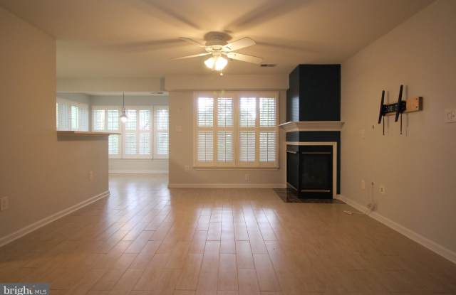 7500 CALDERON COURT Gallery 3