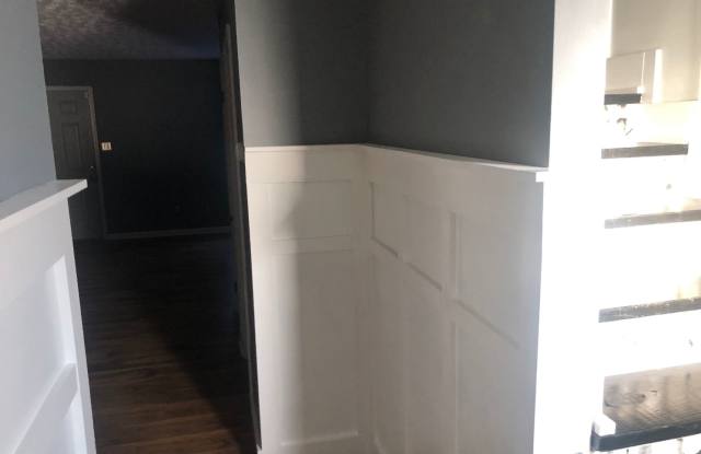 2BR/ 1.5BA Townhouse in Bearden w/ 1 car garage photos photos