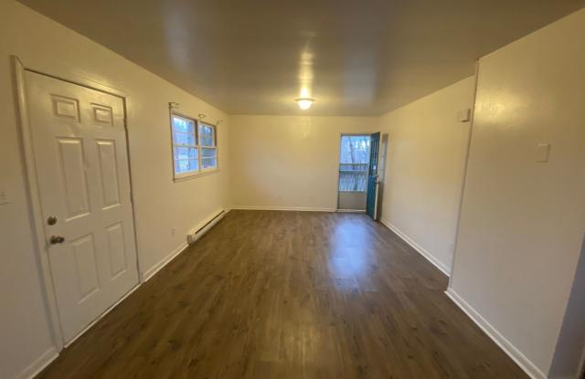 6000 Leo Drive Gallery 4
