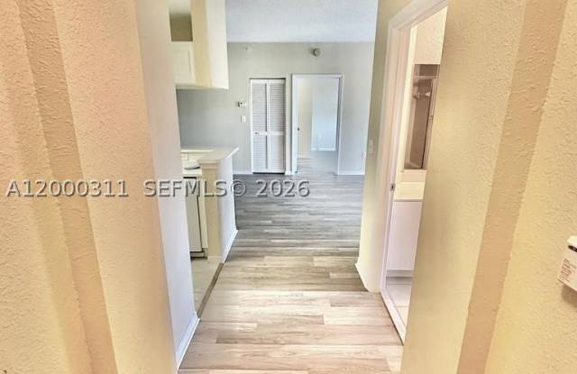 2812 Grande Pkwy Gallery 2