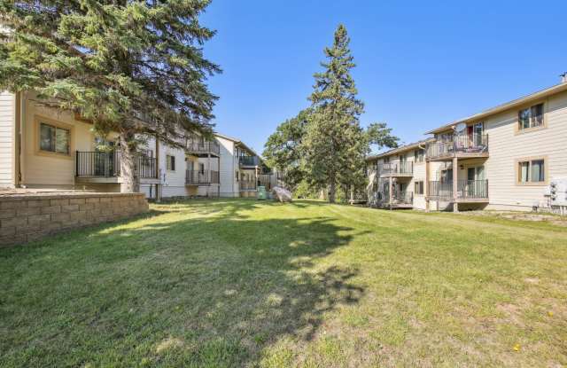 13336 Parkwood Dr # 220 photos photos