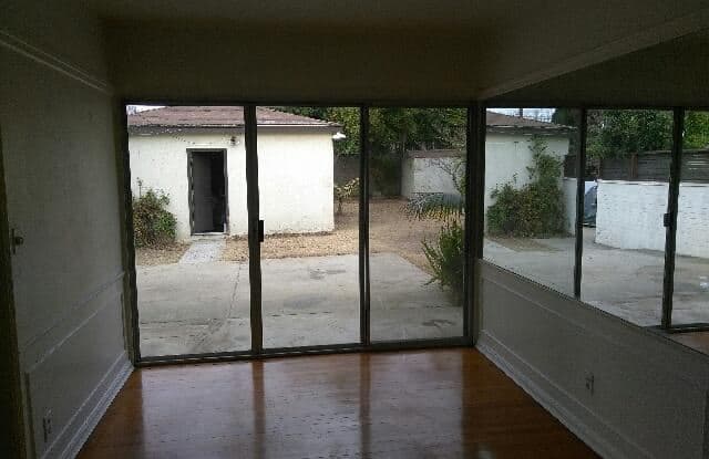 6571 W 85th St - 6571 West 85th Street, Los Angeles, CA 90045