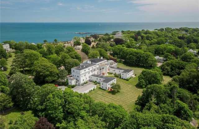 553 Bellevue Avenue photos photos