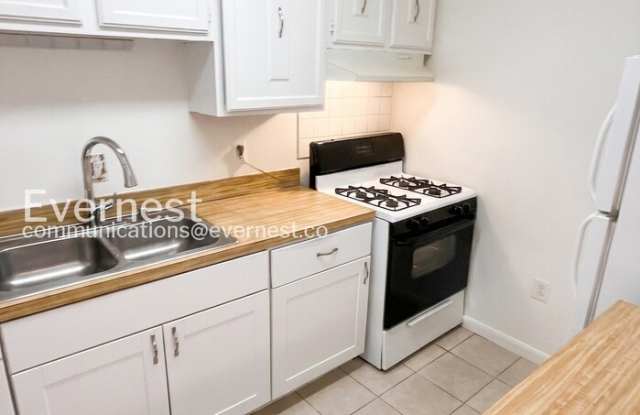 14848 Ensor Court Gallery 3
