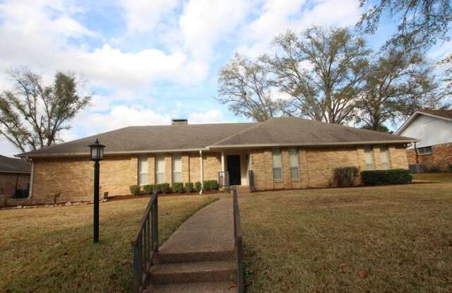 1216 Kingspark Drive photos photos 1216 Kingspark Drive photos photos