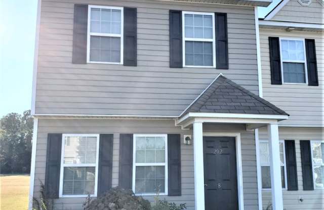 202 Lanieve Ct., Unit 8, Hubert, NC. Showings Coming Soon!! photos photos