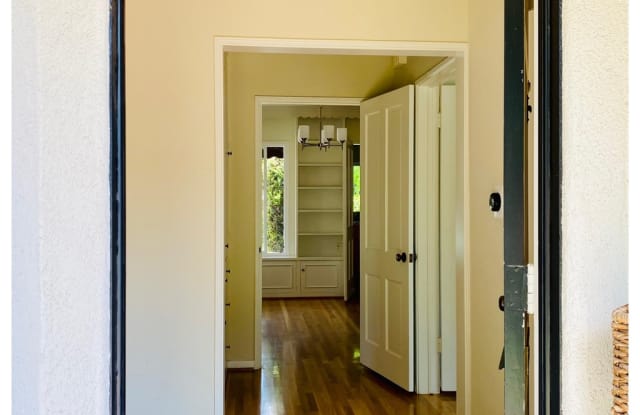 3637 Grayburn Road Gallery 3