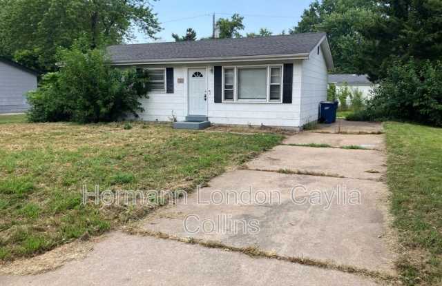 1451 Fairmeadows Lane photos photos