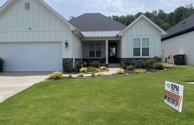 27 BELLE FLEURS Circle - 27 Belles Fleurs Circle, Little Rock, AR 72223