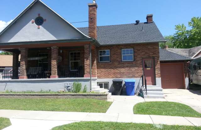 Charming Copperton 4 bedroom upgraded vintage home. photos photos Charming Copperton 4 bedroom upgraded vintage home. photos photos