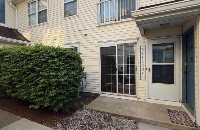 526 Tivoli Court photos photos