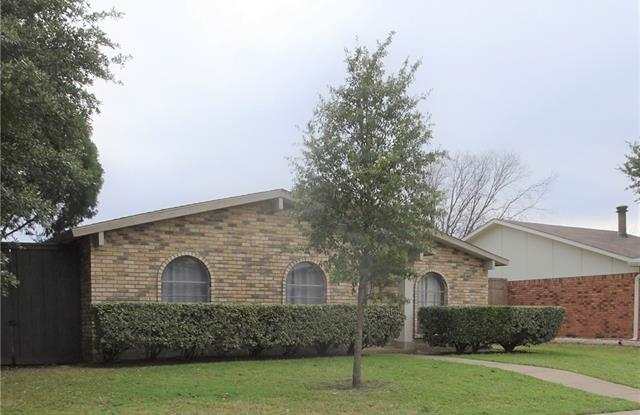 5068 Shannon Drive - 5068 Shannon Drive, The Colony, TX 75056