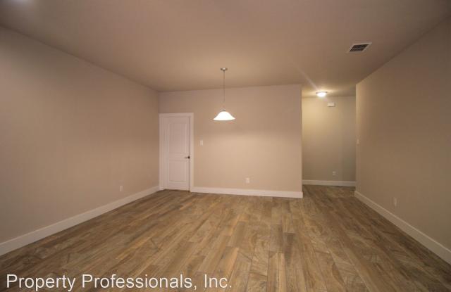 918 Crystal Brook Cove Gallery 2