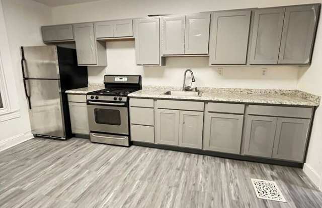 699 North Kenwood Avenue photos photos