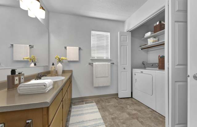 Penn Station Apartments Gallery 3