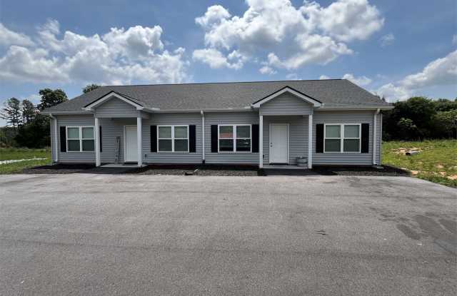 2585 Bowersville Hwy photos photos