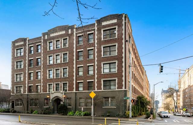Discover Downtown Living at Chasselton Apartments photos photos