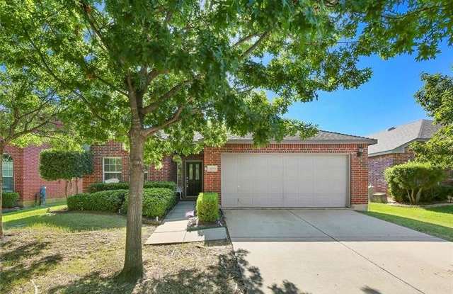 4700 Fox Sedge - 4700 Fox Sedge Lane, Denton, TX 76208