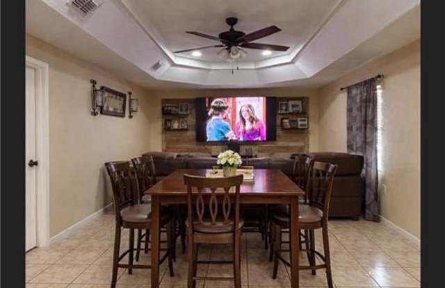 618 N Val Verde Road Gallery 2