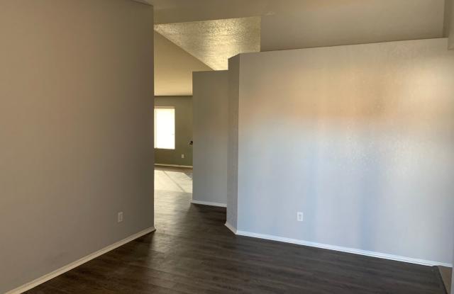 7687 E. 40th Rd. Gallery 1