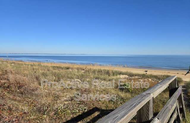 1976 East Ocean View Ave Gallery 2