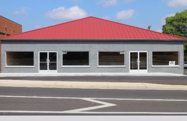 507 Memorial Blvd - 507 Memorial Boulevard, Murfreesboro, TN 37129